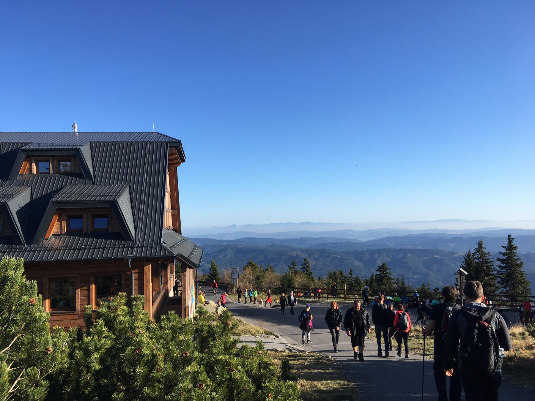 LYS HORA - NEJVY VRCHOL BESKYD